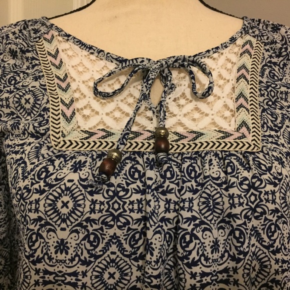 REWIND Boho Patterned 3/4 Sleeve Peasant Blouse - Picture 4 of 7